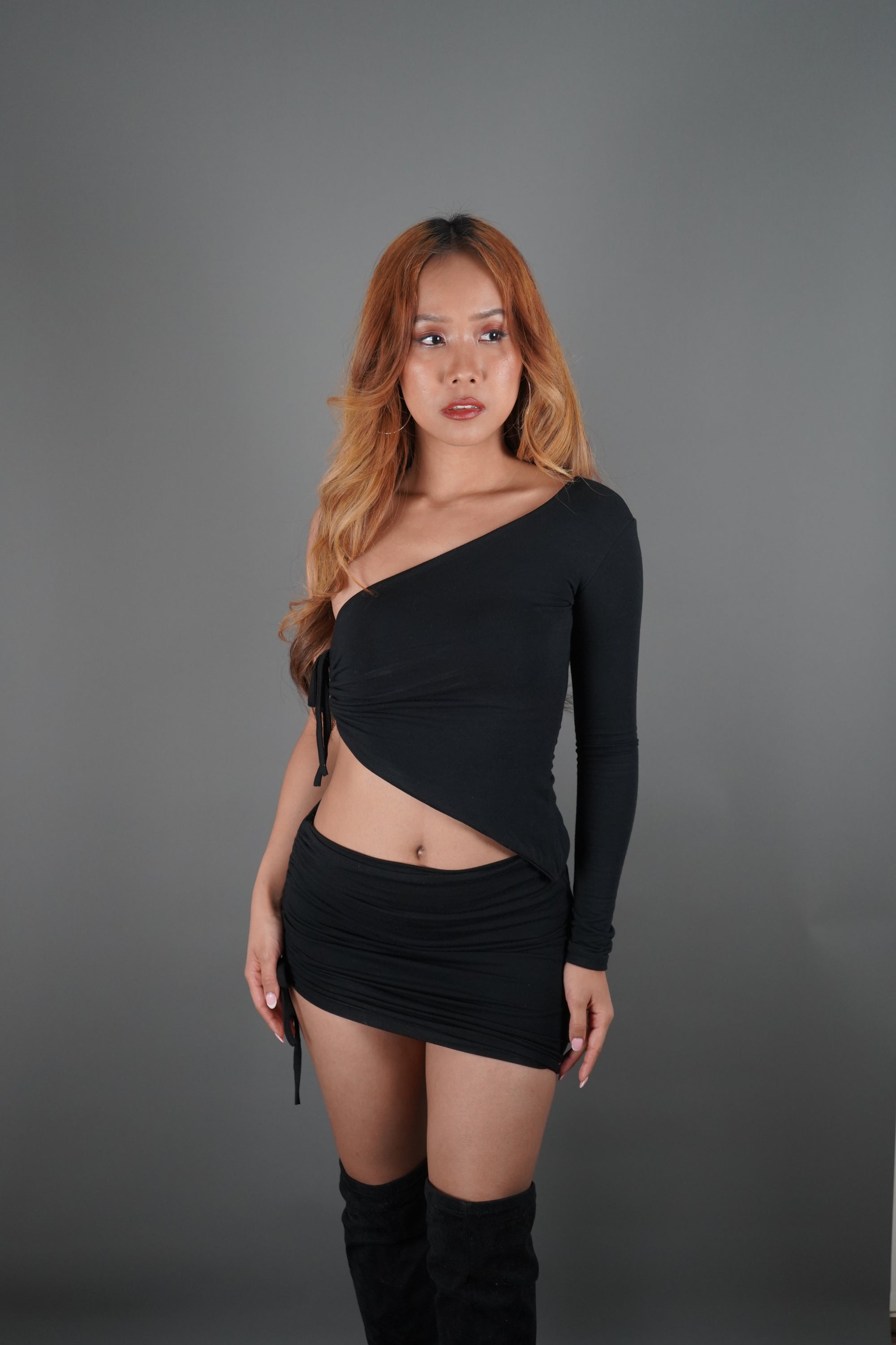 Black Heart Breaker -Diagonal One Sleeve Top/Mini Skirt Co-Ord Set - Lyonkusol