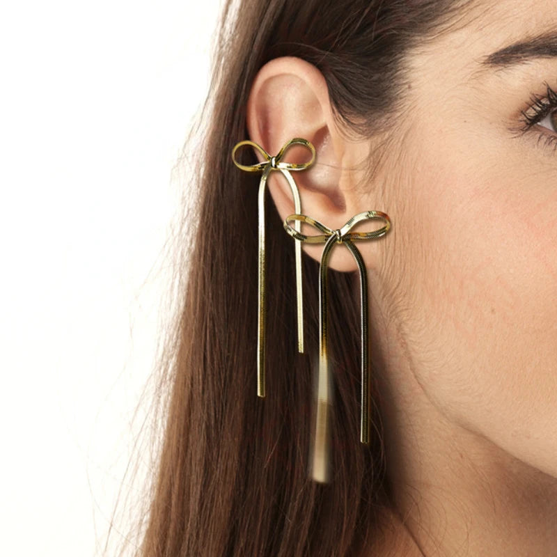 Gold Short Ribbon Elegant Earrings - Lyonkusol