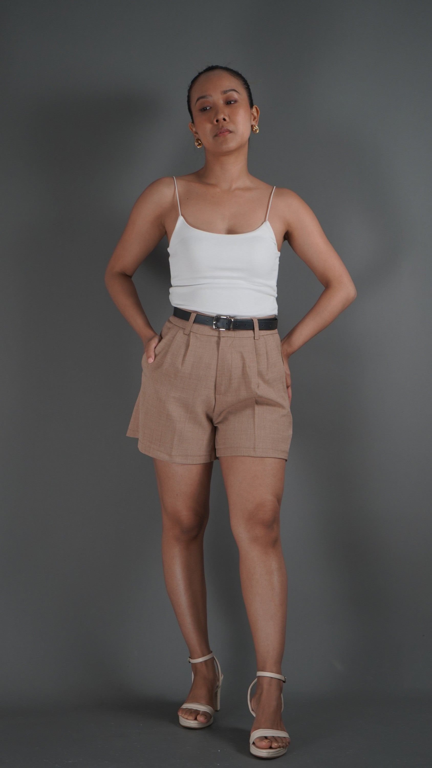 Khaki High Waisted Shorts - Lyonkusol