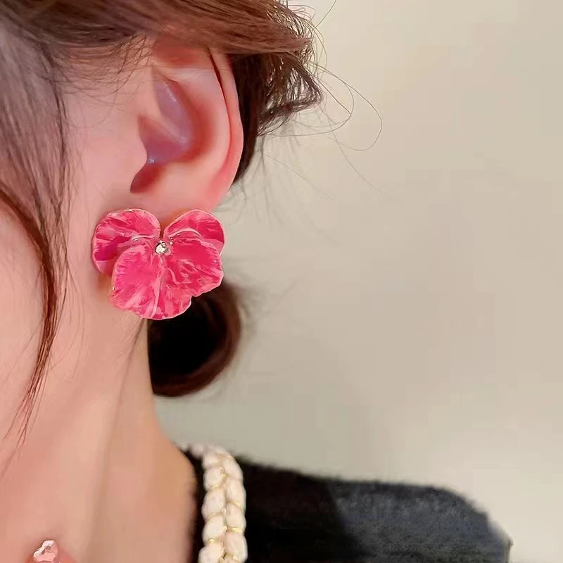 Vibrant Pink Sweet Flower Earrings - Lyonkusol