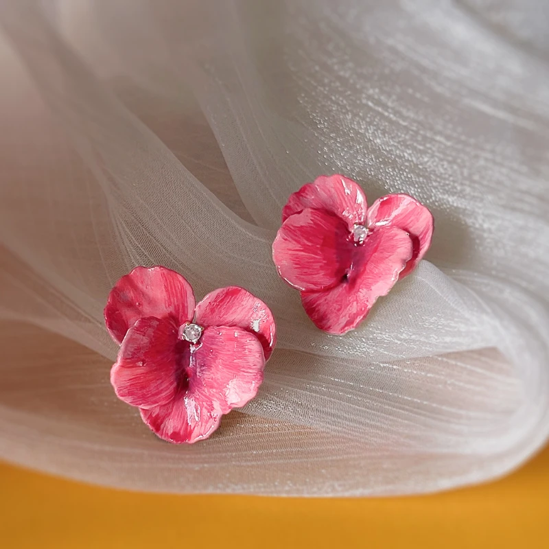 Vibrant Pink Sweet Flower Earrings - Lyonkusol